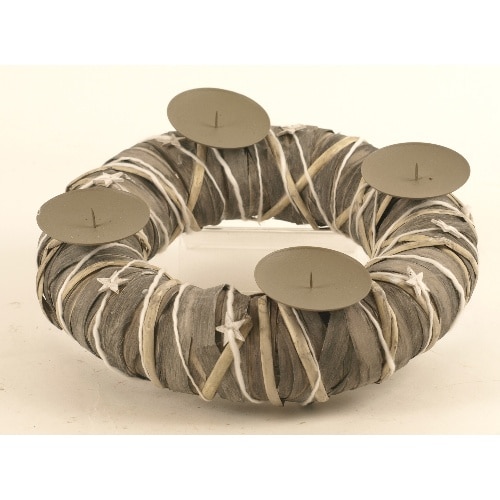 Adventný veniec z prútia