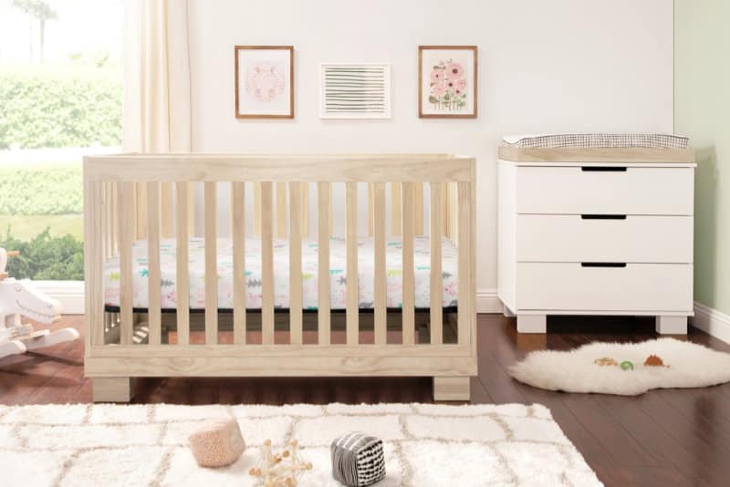 Detská postieľka v spálni