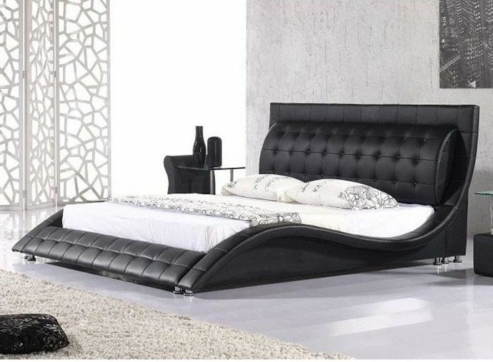 Kozena manzelska postel