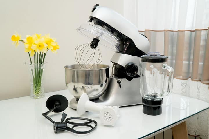 Kuchynský robot - biely