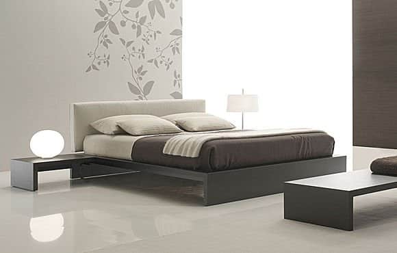 Moderna cierna manzelska postel