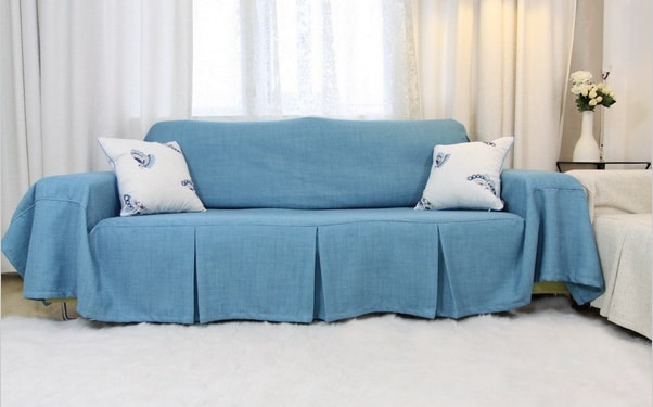 Modrý poťah na sedačku