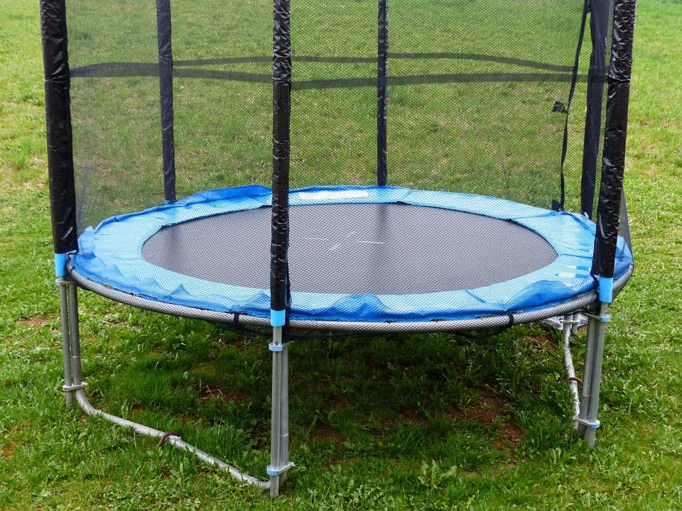 Trampolína na záhradu