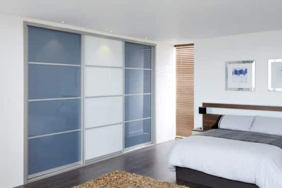 Vstavaná skriňa do spálne